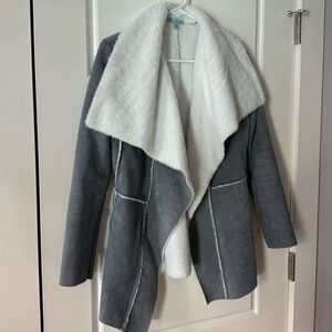 Mint Vanilla gray and white faux suede/faux fur Sherpa coat. Size XS